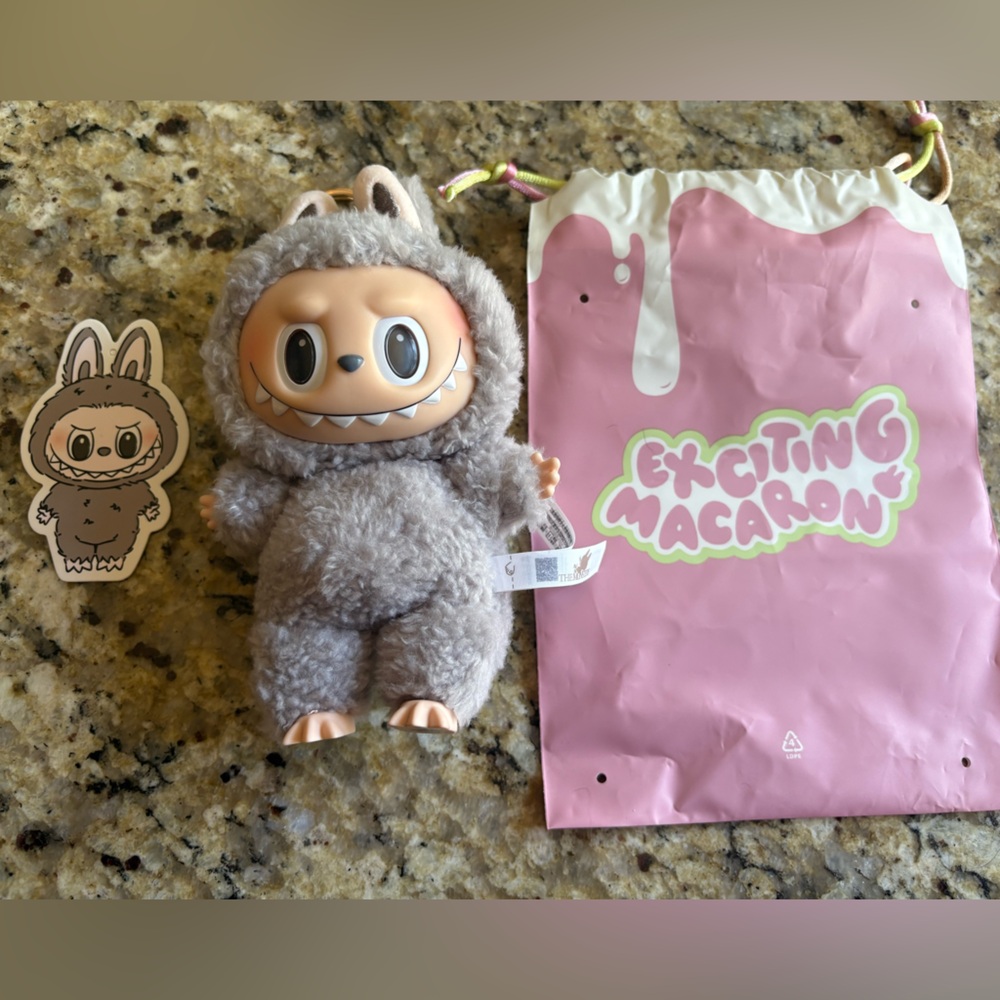 POP MART The Monsters - Exciting Macaroon Labubu - Sesame Bean